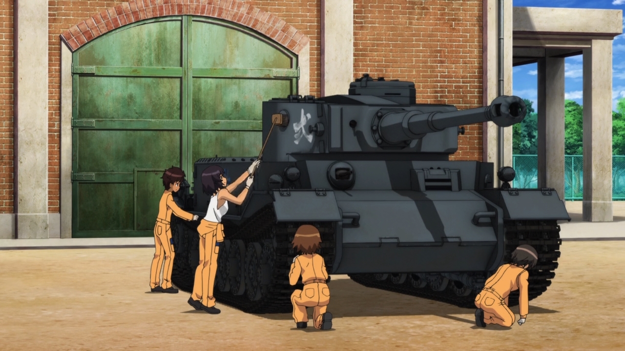 Girls & Panzer Heartful Tank Disc: Fushou Akiyama Yukari no Sensha Kouza /  Аниме